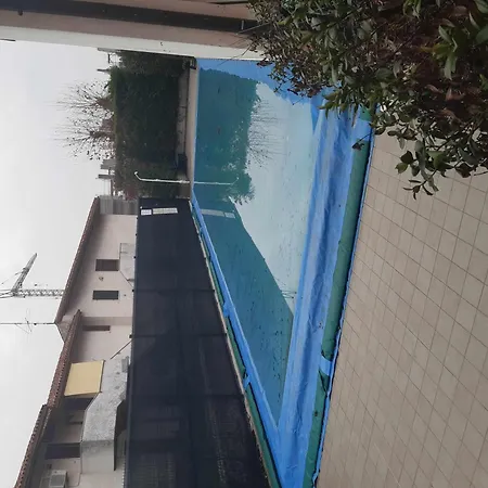 Mokyd13-piscina, Wifi, Giardino,garage Daire