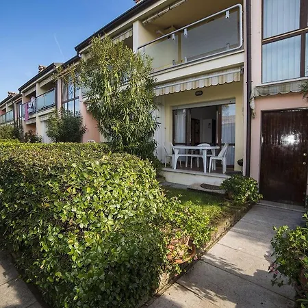 Mokyd13-piscina, Wifi, Giardino,garage *