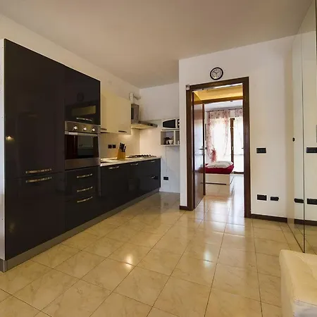 Daire Mokyd13-piscina, Wifi, Giardino,garage Lazise