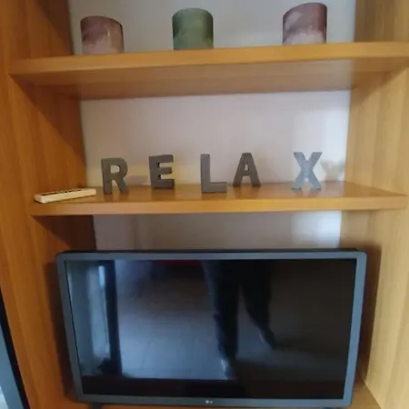 Mokyd13-piscina, Wifi, Giardino,garage Daire