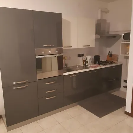 Daire Mokyd13-piscina, Wifi, Giardino,garage