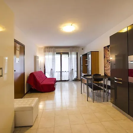 Daire Mokyd13-piscina, Wifi, Giardino,garage Lazise